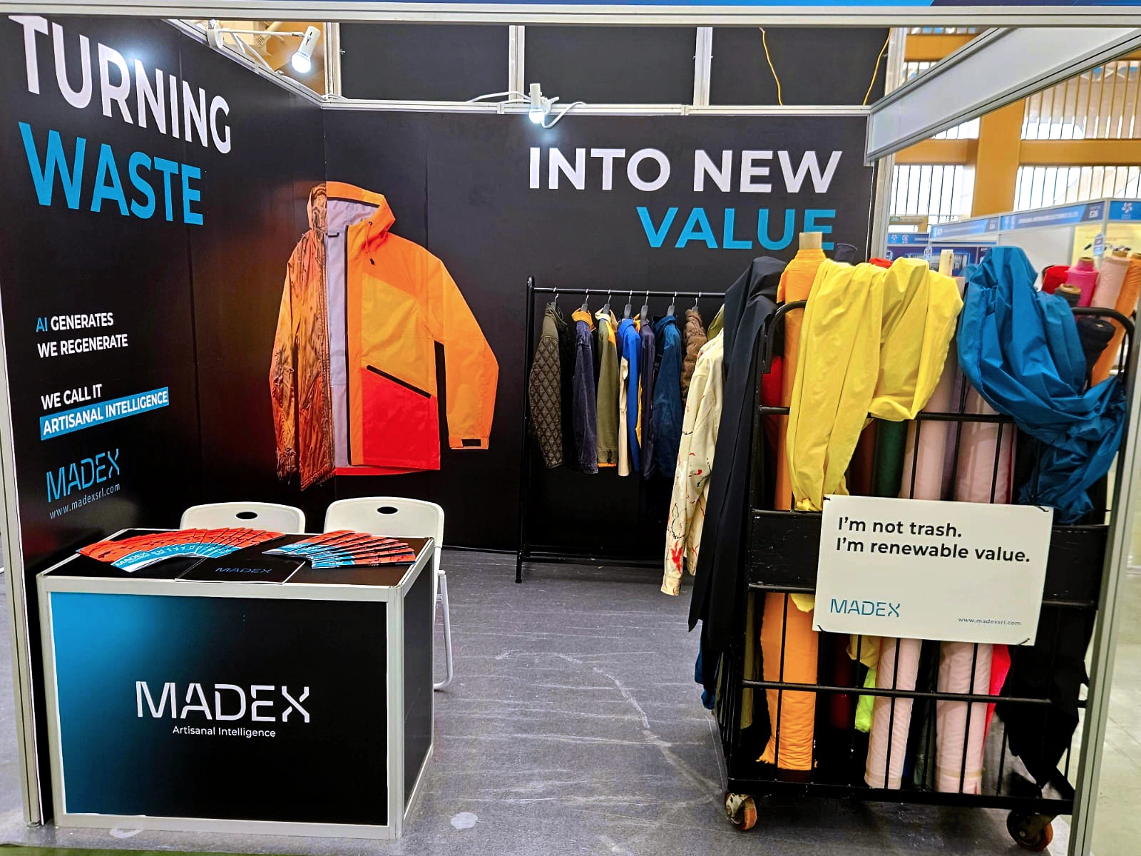 Stand Madex a OCTF Vietnam 2026 con tessuti, capi e concept Turning Waste into New Value